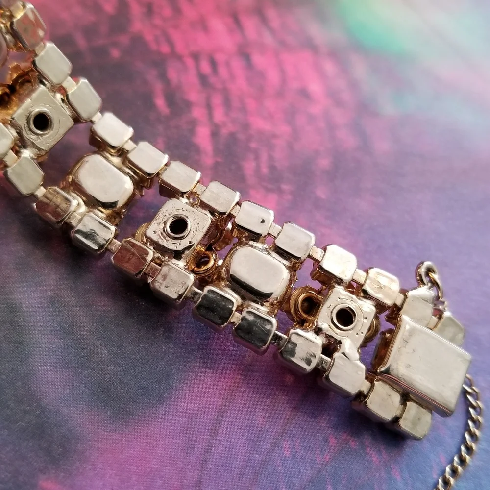 Vintage lovely bracelet
